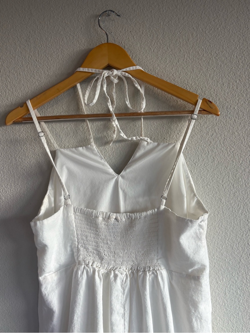 White Linen Summer Dress V-Neck Spaghetti Strap - Picture 5 of 9